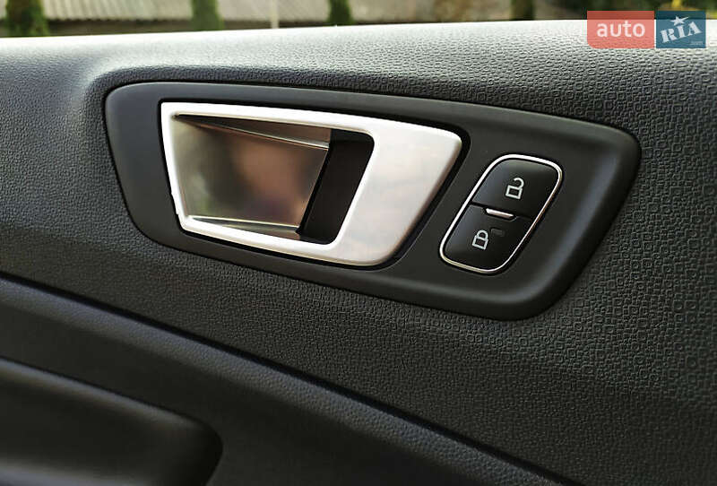 Внедорожник / Кроссовер Ford EcoSport 2019 в Львове