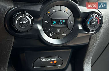 Внедорожник / Кроссовер Ford EcoSport 2015 в 