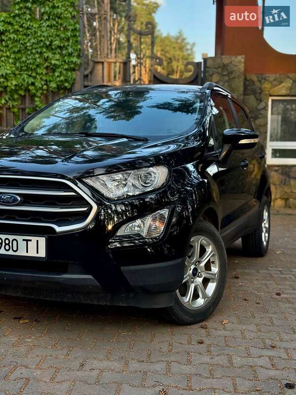 Внедорожник / Кроссовер Ford EcoSport 2018 в Новояворовске