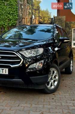 Позашляховик / Кросовер Ford EcoSport 2018 в 
