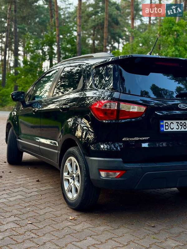 Внедорожник / Кроссовер Ford EcoSport 2018 в Новояворовске