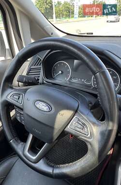Внедорожник / Кроссовер Ford EcoSport 2017 в 
