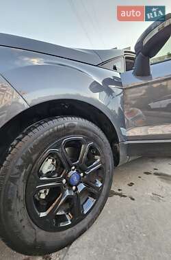 Позашляховик / Кросовер Ford EcoSport 2021 в 