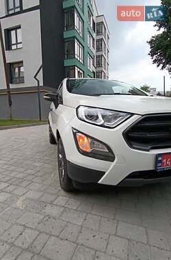 Внедорожник / Кроссовер Ford EcoSport 2018 в 