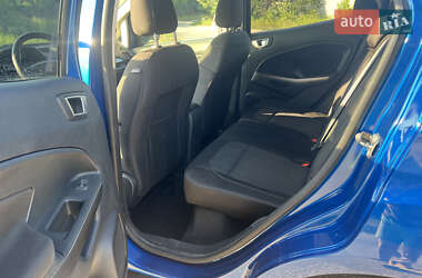 Внедорожник / Кроссовер Ford EcoSport 2018 в 