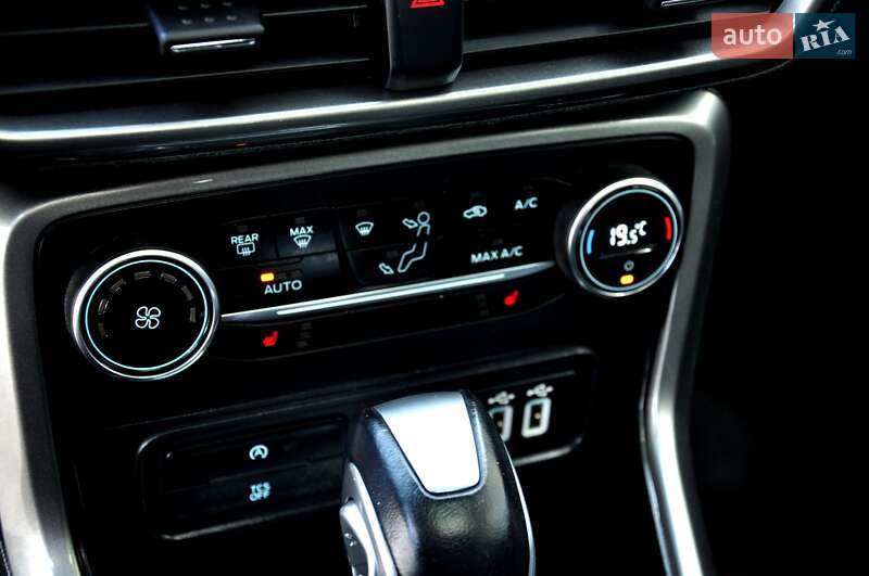 Внедорожник / Кроссовер Ford EcoSport 2018 в Львове