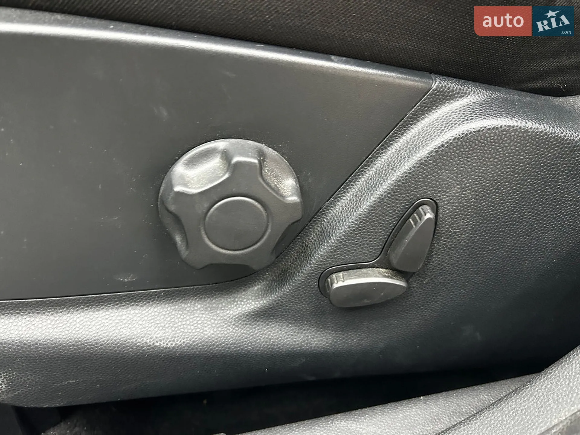 2018 Ford EcoSport - мініатюра 16