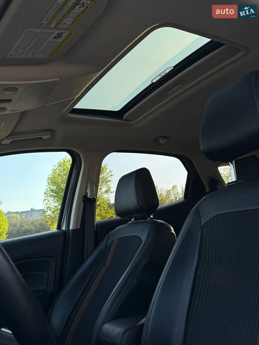 2017 Ford EcoSport - мініатюра 21