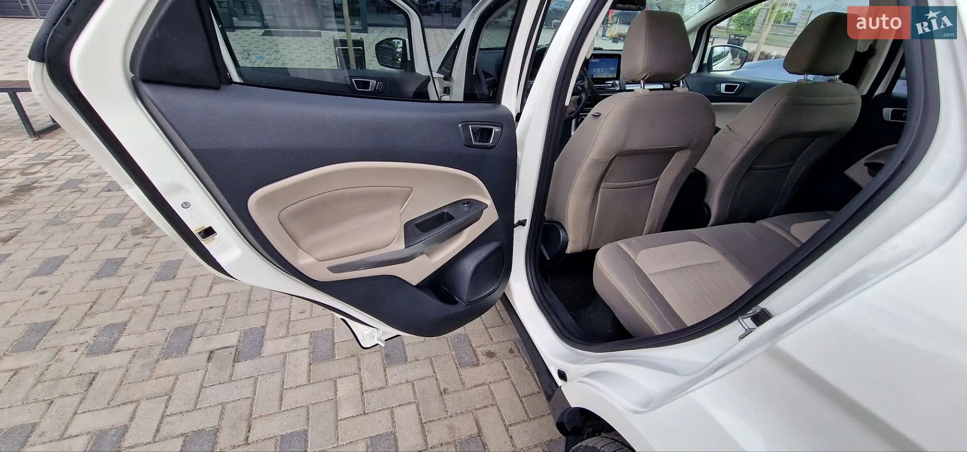 2018 Ford EcoSport - мініатюра 27