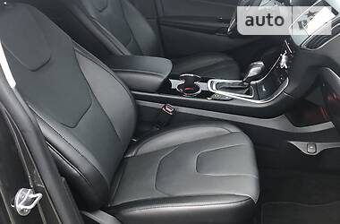 Внедорожник / Кроссовер Ford Edge 2018 в 