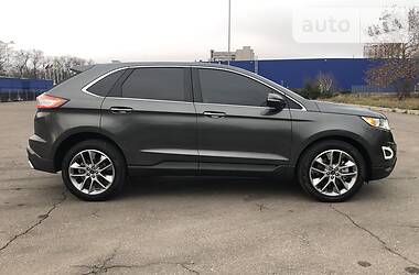 Внедорожник / Кроссовер Ford Edge 2018 в 