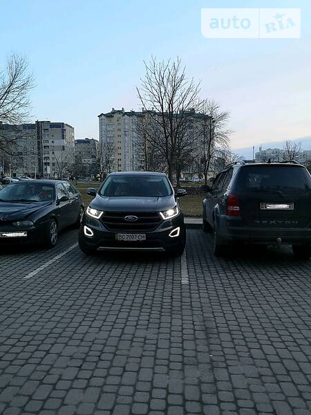Позашляховик / Кросовер Ford Edge 2015 в Львові