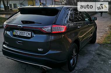 Позашляховик / Кросовер Ford Edge 2015 в 