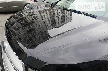 Позашляховик / Кросовер Ford Edge 2016 в 