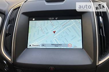 Позашляховик / Кросовер Ford Edge 2016 в 