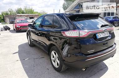 Позашляховик / Кросовер Ford Edge 2016 в 
