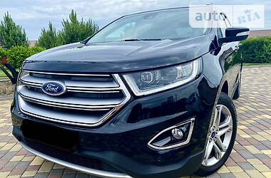 Позашляховик / Кросовер Ford Edge 2017 в 