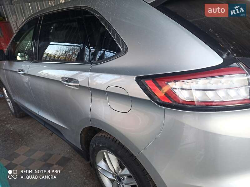 Внедорожник / Кроссовер Ford Edge 2017 в Славянске
