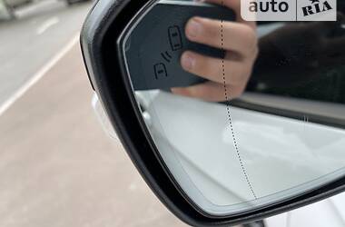 Внедорожник / Кроссовер Ford Edge 2018 в 