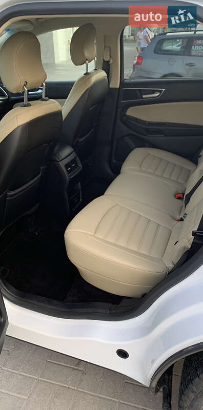 Внедорожник / Кроссовер Ford Edge 2015 в Хмельницком