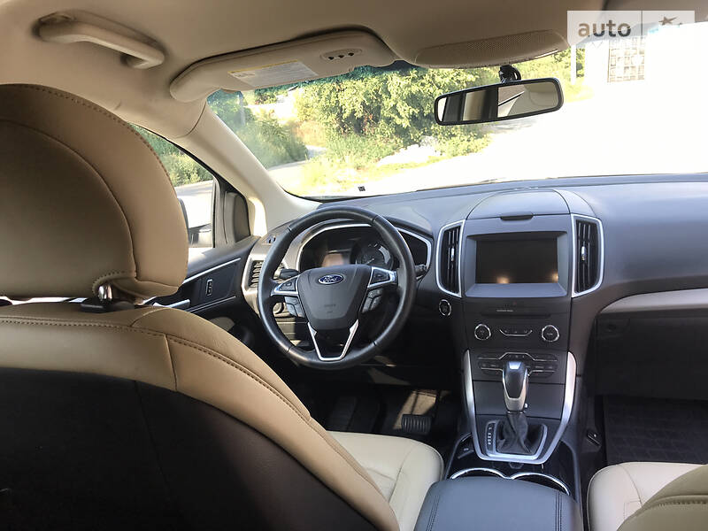 Внедорожник / Кроссовер Ford Edge 2016 в Николаеве