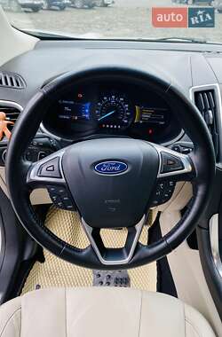 Внедорожник / Кроссовер Ford Edge 2015 в Луцке