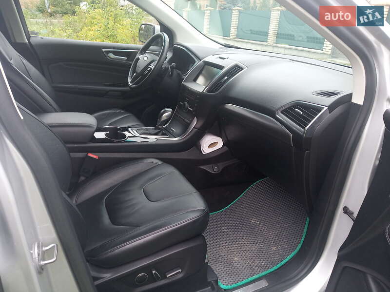 Позашляховик / Кросовер Ford Edge 2015 в Старому Самборі