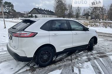 Внедорожник / Кроссовер Ford Edge 2018 в 