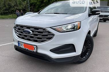 Внедорожник / Кроссовер Ford Edge 2018 в 