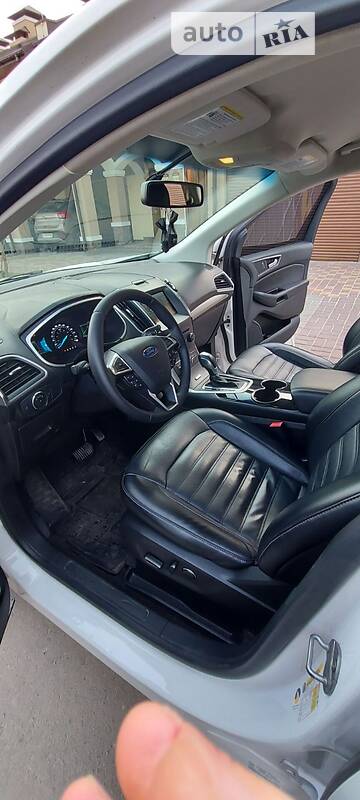 Позашляховик / Кросовер Ford Edge 2015 в Броварах