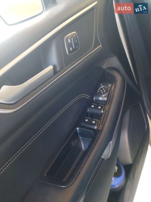 Внедорожник / Кроссовер Ford Edge 2015 в Никополе