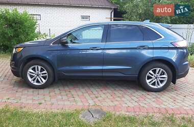 Позашляховик / Кросовер Ford Edge 2018 в 
