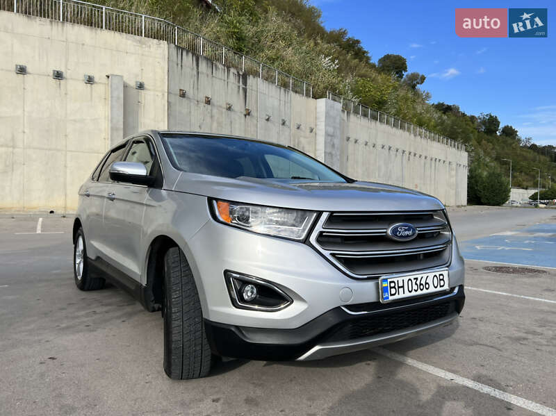 Ford Edge 2015