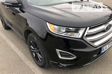 Внедорожник / Кроссовер Ford Edge 2016 в 