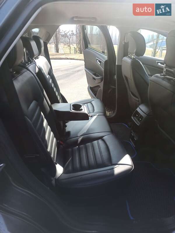 Внедорожник / Кроссовер Ford Edge 2016 в Южноукраинске фото 15 Внедорожник / Кроссовер Ford Edge 2016 в Южноукраинске
