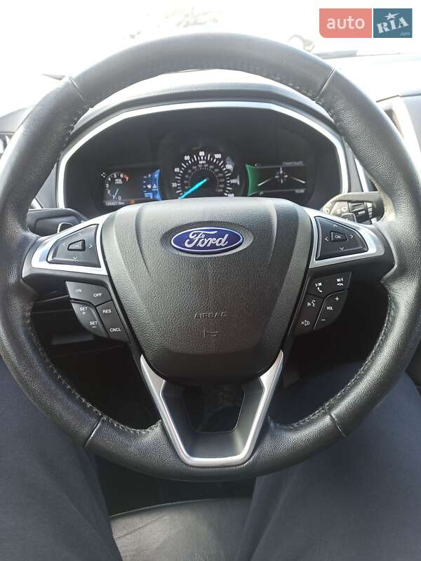 Внедорожник / Кроссовер Ford Edge 2016 в Южноукраинске фото 27 Внедорожник / Кроссовер Ford Edge 2016 в Южноукраинске