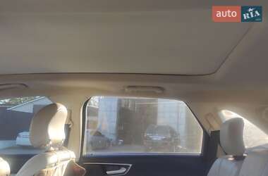 Внедорожник / Кроссовер Ford Edge 2019 в 