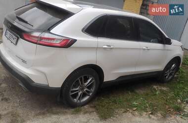 Внедорожник / Кроссовер Ford Edge 2019 в 