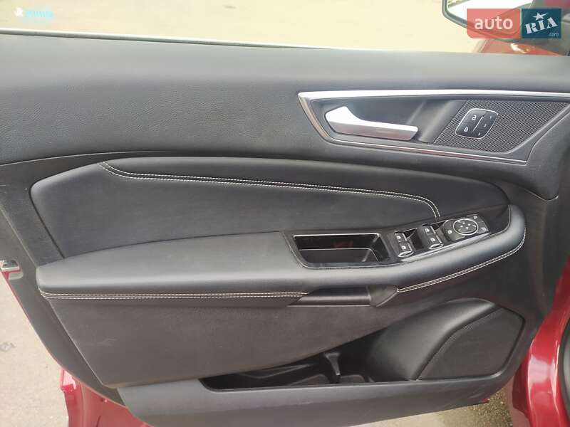 Внедорожник / Кроссовер Ford Edge 2017 в Мене