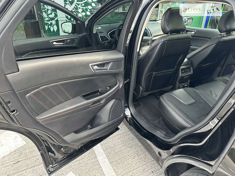 Внедорожник / Кроссовер Ford Edge 2017 в Киеве