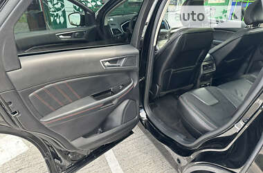 Внедорожник / Кроссовер Ford Edge 2017 в 