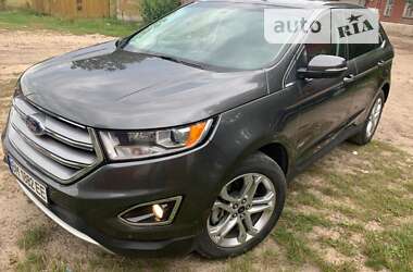 Позашляховик / Кросовер Ford Edge 2018 в 