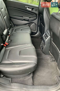 Внедорожник / Кроссовер Ford Edge 2021 в 