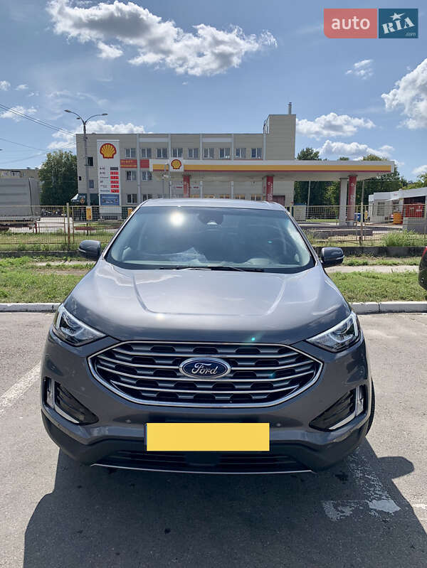 Внедорожник / Кроссовер Ford Edge 2021 в 