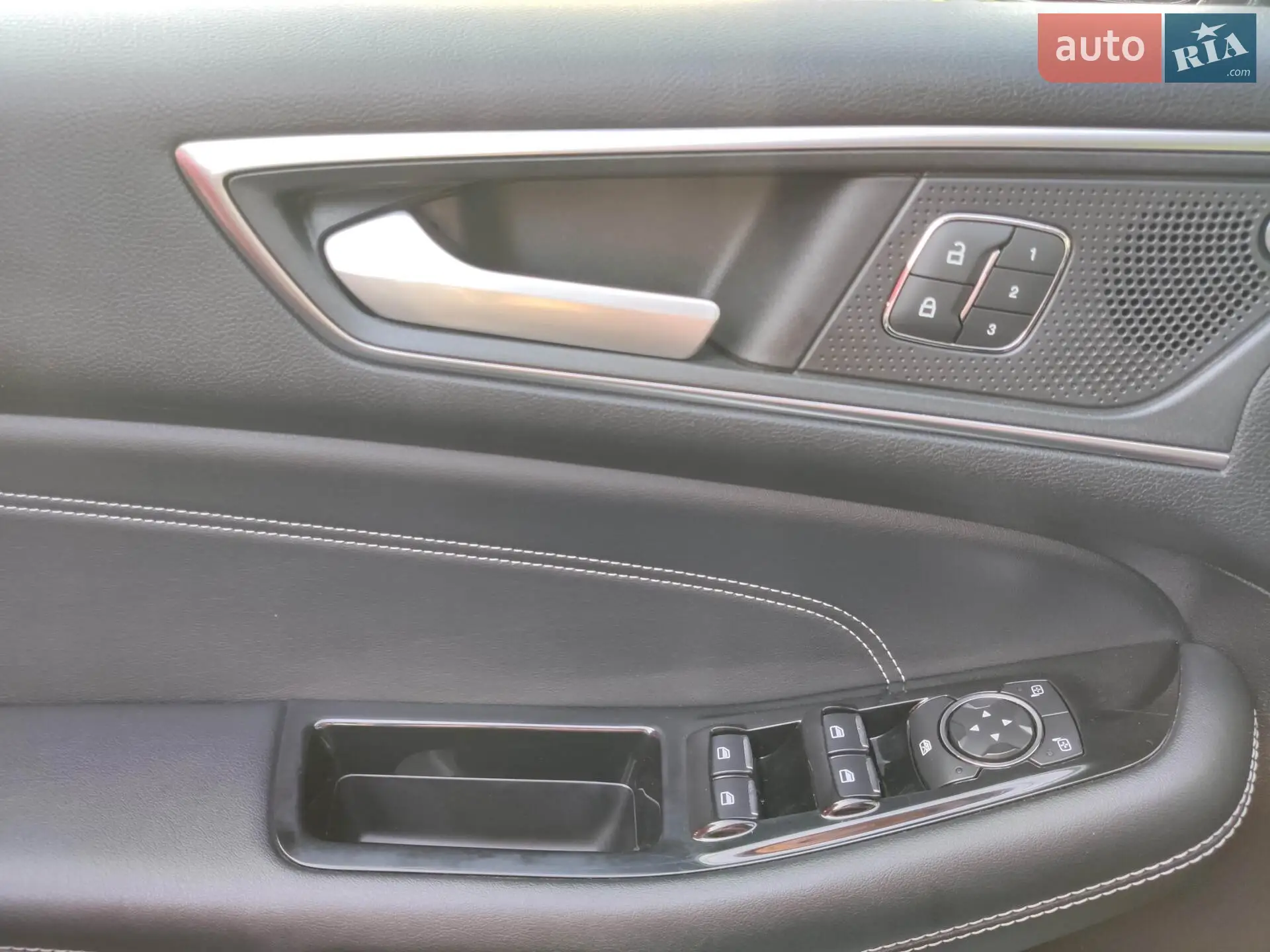2020 Ford Edge - мініатюра 22