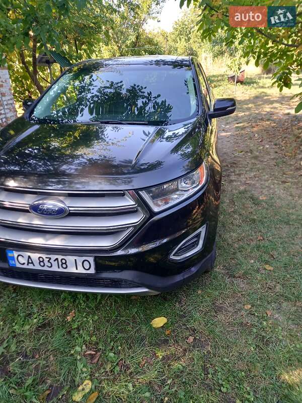 Позашляховик / Кросовер Ford Edge 2015 в Звенигородці