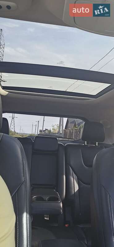 Внедорожник / Кроссовер Ford Edge 2017 в Новояворовске