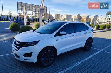 Позашляховик / Кросовер Ford Edge 2016 в 