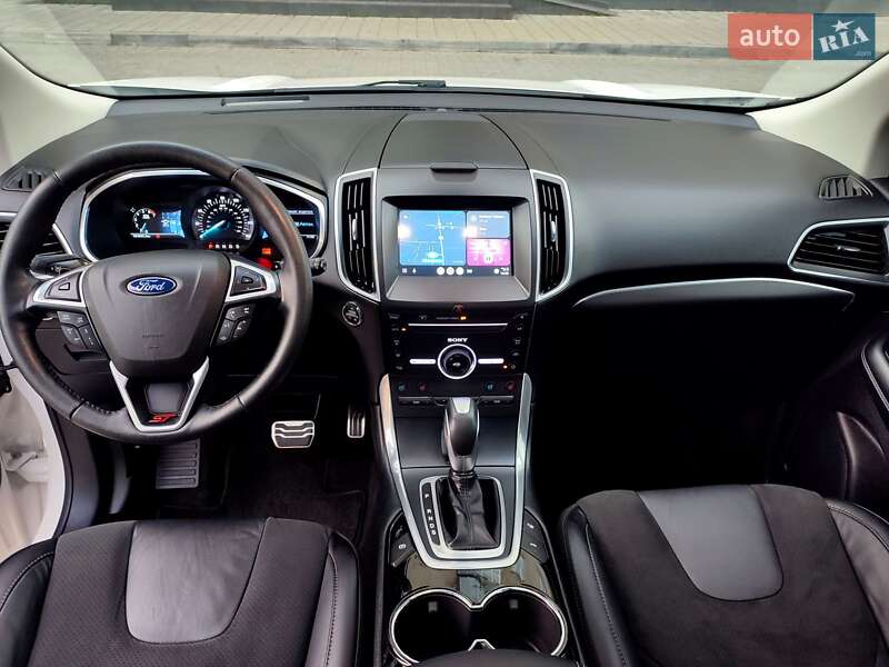 Внедорожник / Кроссовер Ford Edge 2016 в Львове
