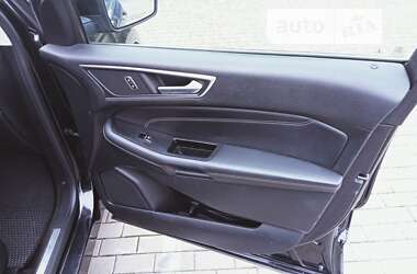 Внедорожник / Кроссовер Ford Edge 2015 в 